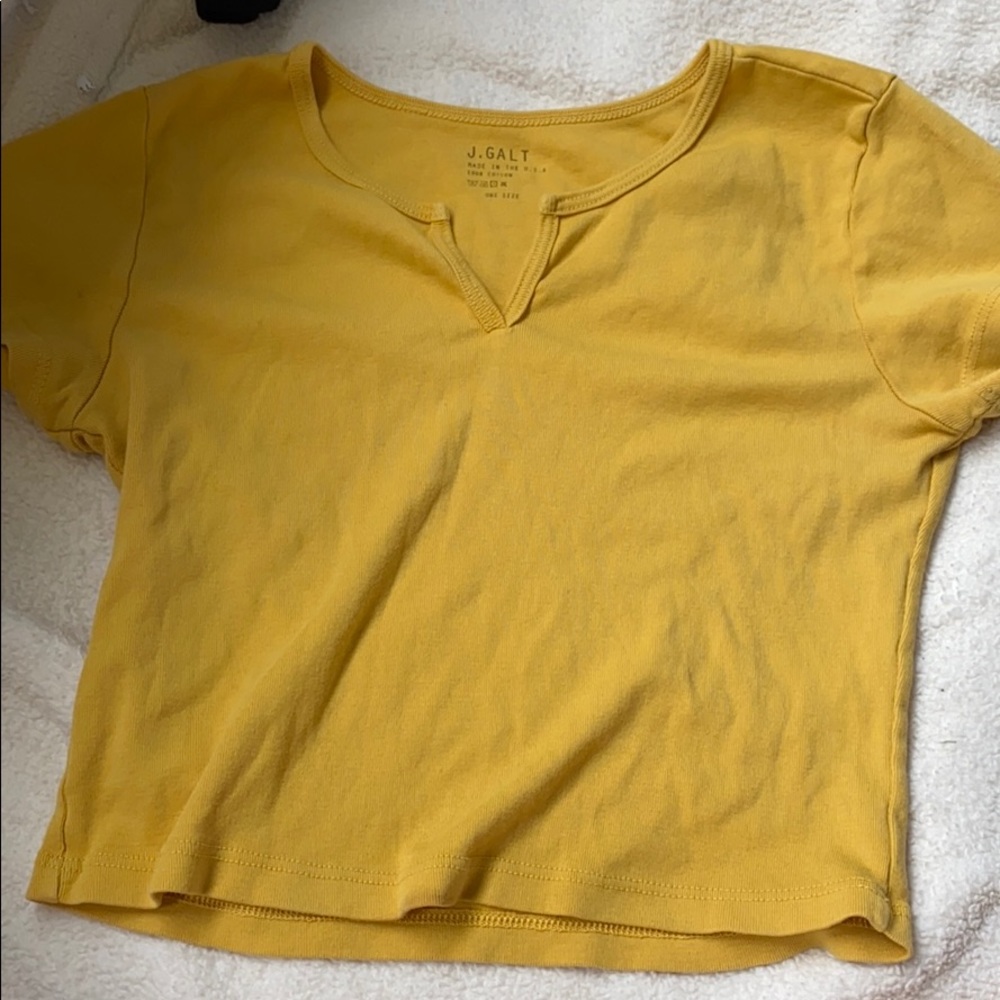 Brandy Melville shirt